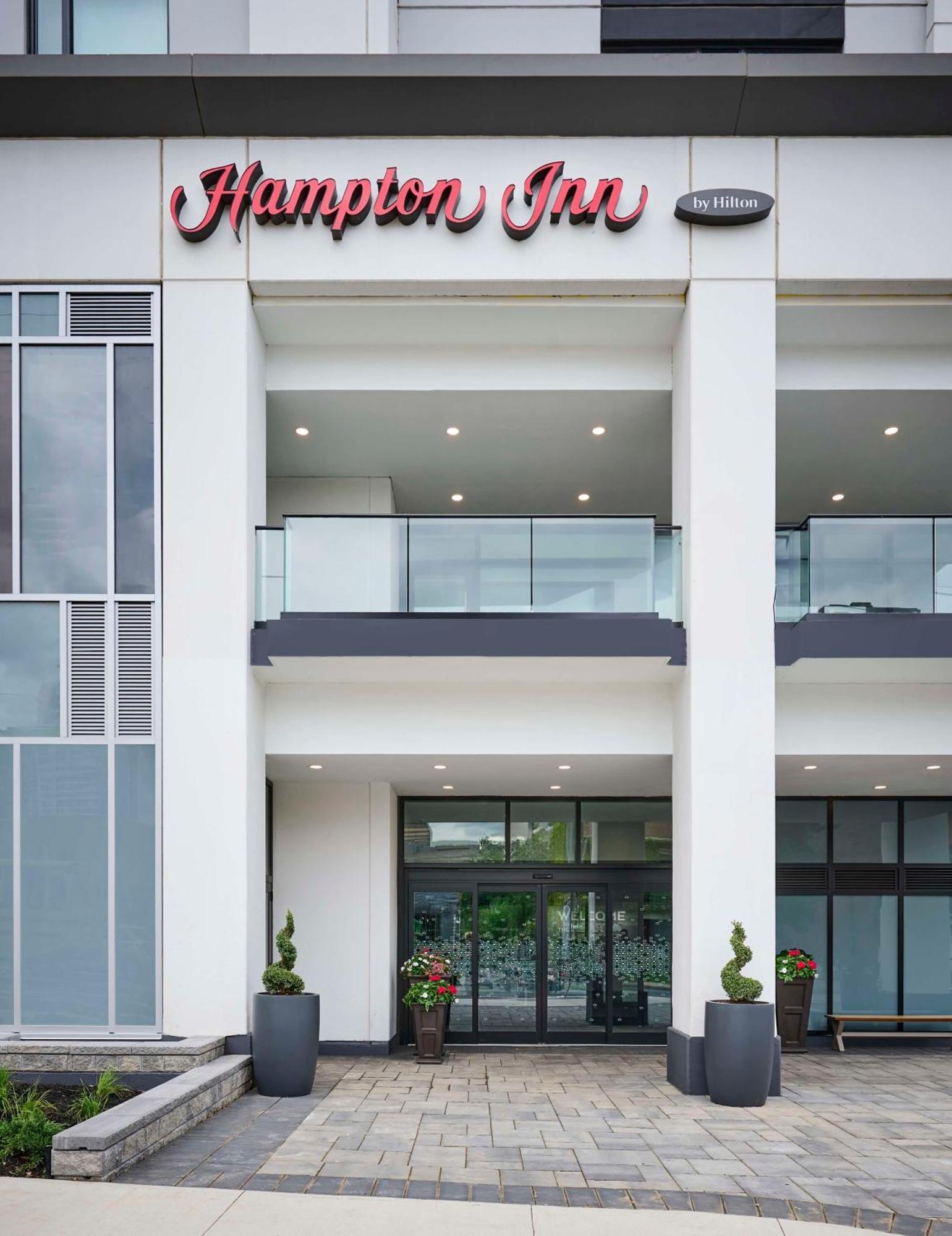 Hampton Inn By Hilton Hamilton Exteriör bild
